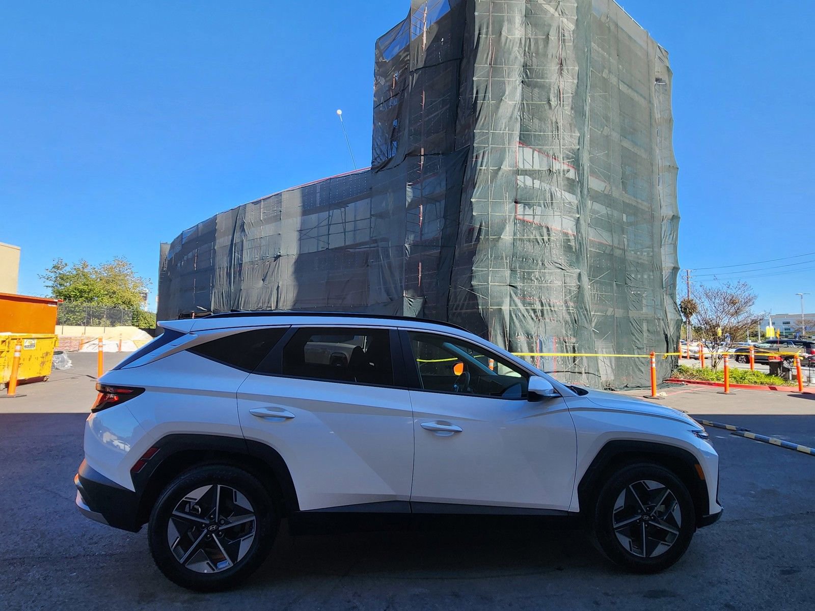 Certified 2025 Hyundai Tucson SEL image 8