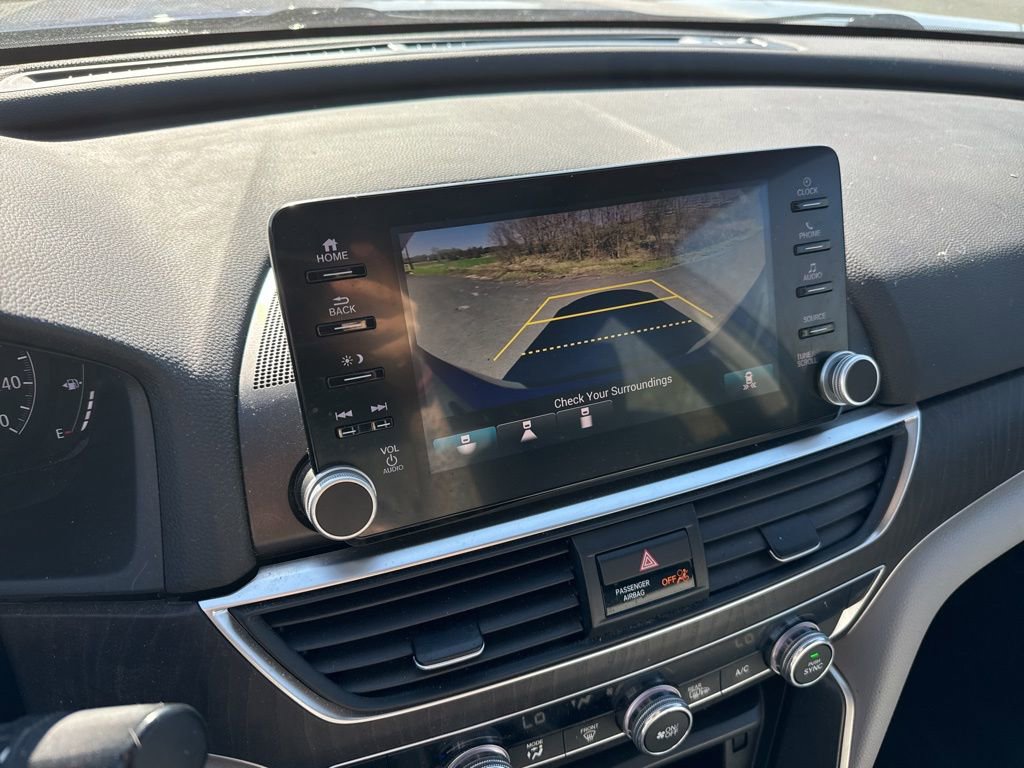Used 2018 Honda Accord EX image 9
