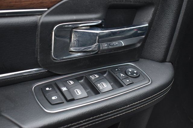 Used 2018 RAM 3500 Laramie AWD/4WD image 14