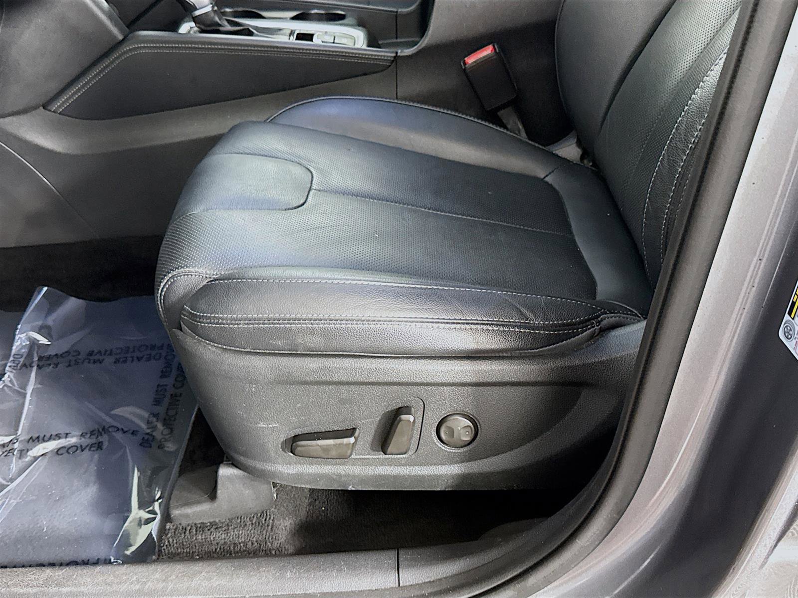 Used 2019 Hyundai Santa Fe Limited image 20