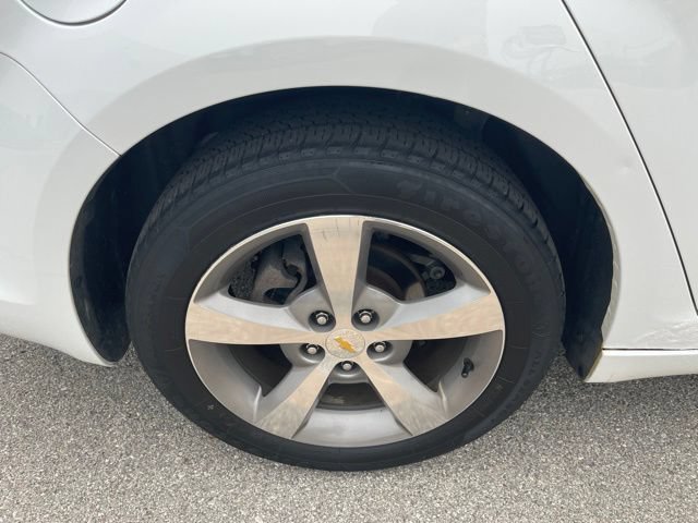 Used 2009 Chevrolet Malibu LT FWD image 6