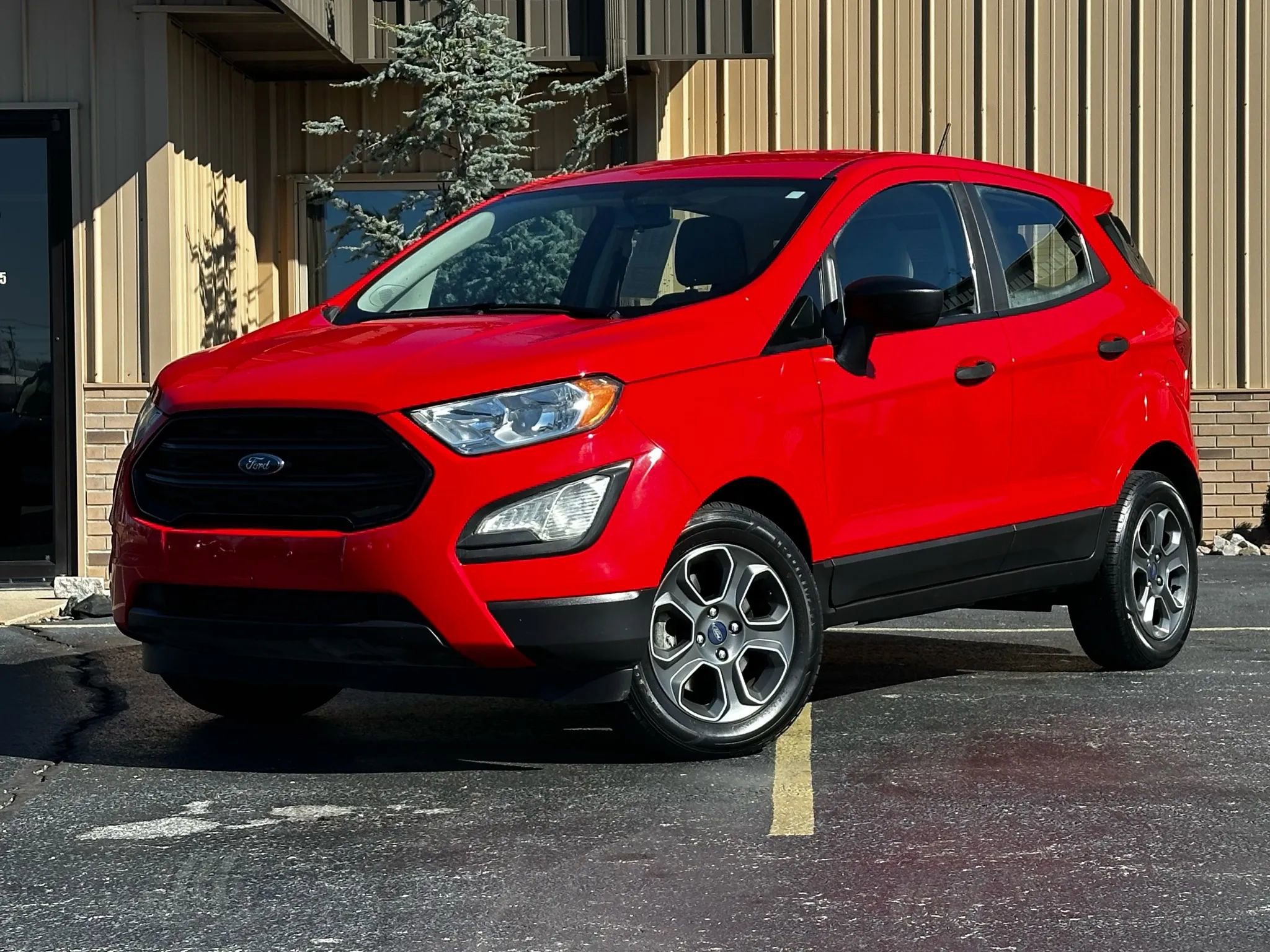 Used 2019 Ford EcoSport S FWD image 2