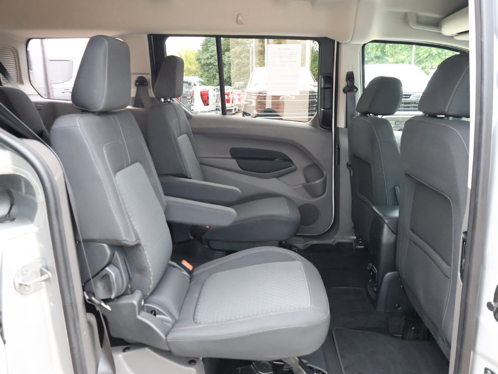 Used 2023 Ford Transit Connect XLT w/ Trailer Tow Package FWD image 27