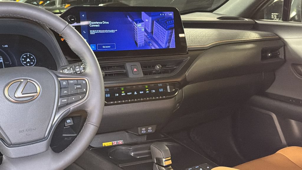 Certified 2025 Lexus UX 300h AWD w/ Accessory Package (Z2) image 18