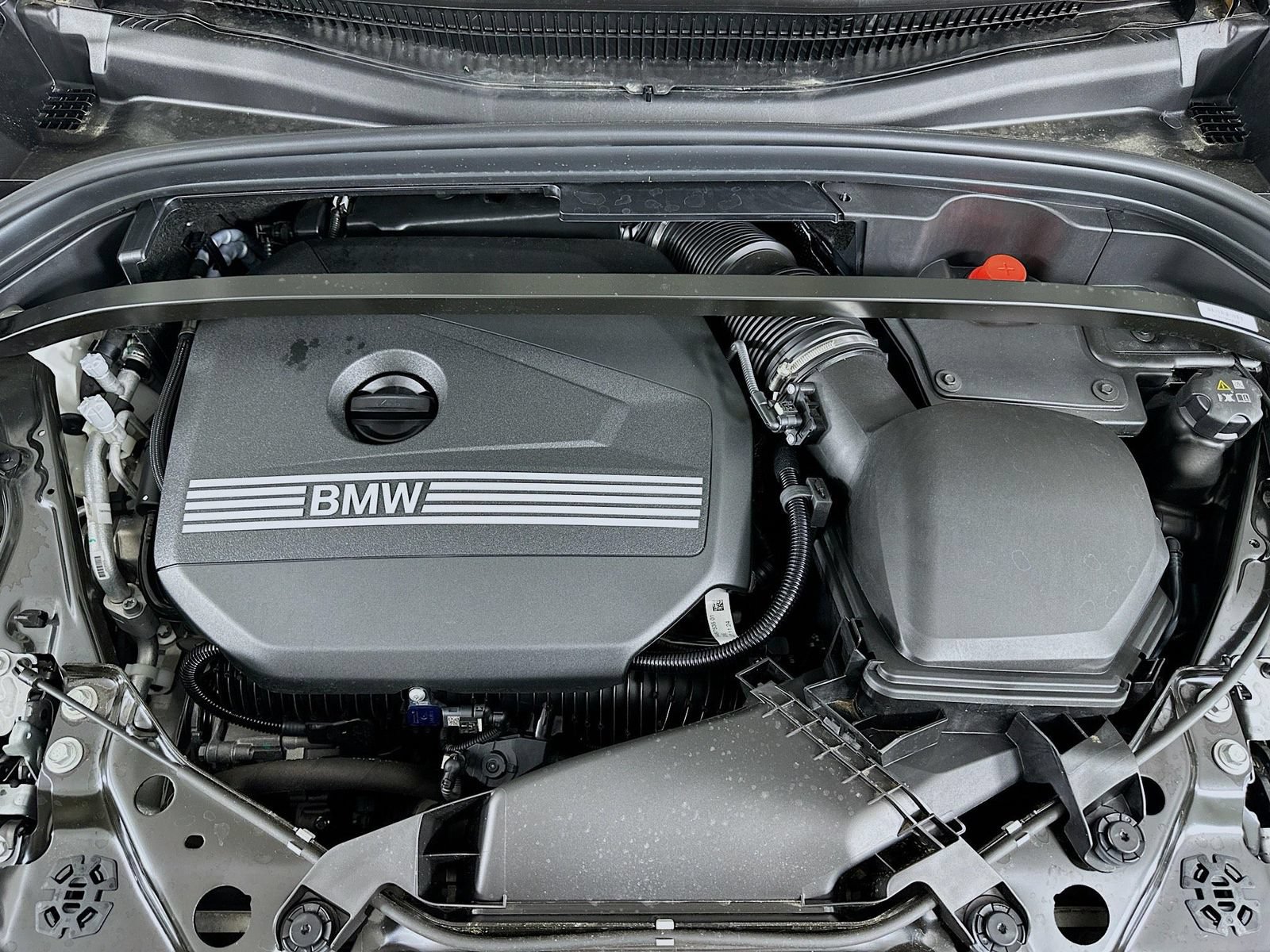 Used 2025 BMW X1 xDrive28i AWD/4WD image 13