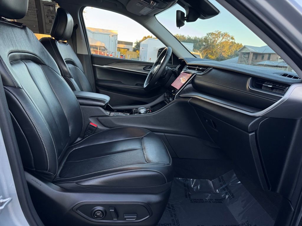 Used 2022 Jeep Grand Cherokee Limited w/ Trailer Tow Prep Group (B) image 27