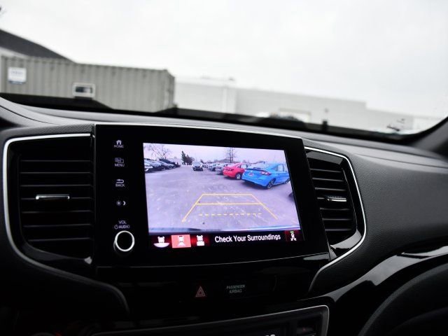 Used 2023 Honda Ridgeline Black Edition image 16