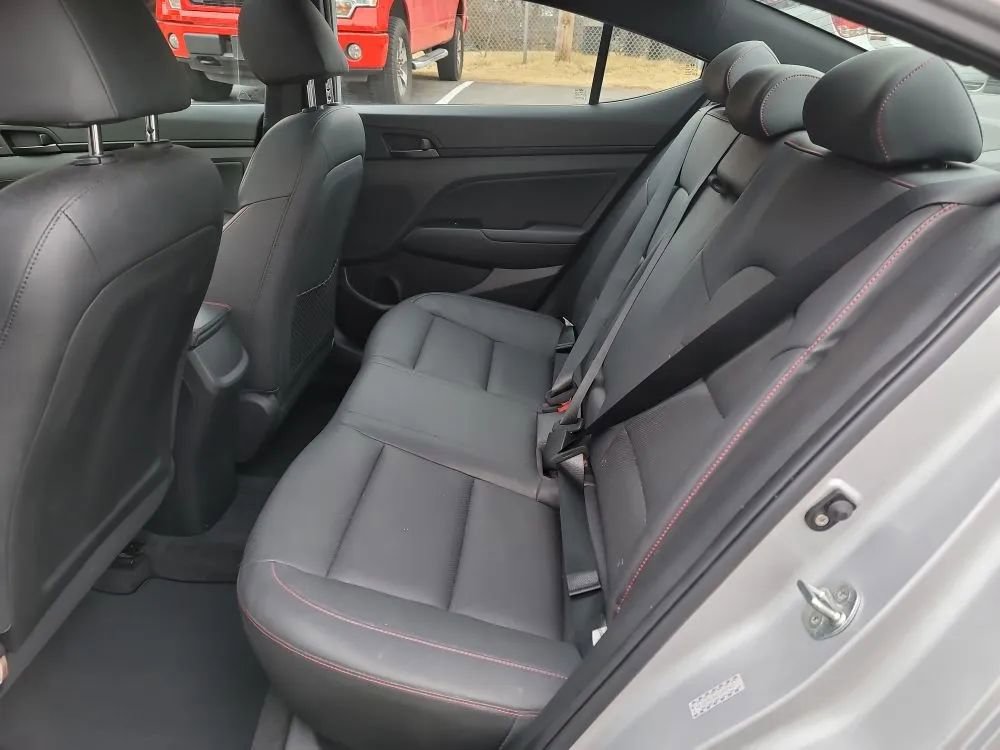 Used 2018 Hyundai Elantra Sport w/ Sport Premium Package 03 FWD image 23