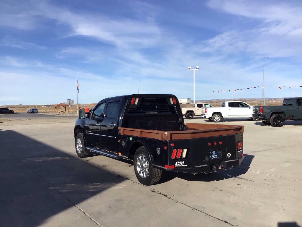 Used 2012 GMC Sierra 3500 Denali w/ Suspension Package, Off-Road image 3