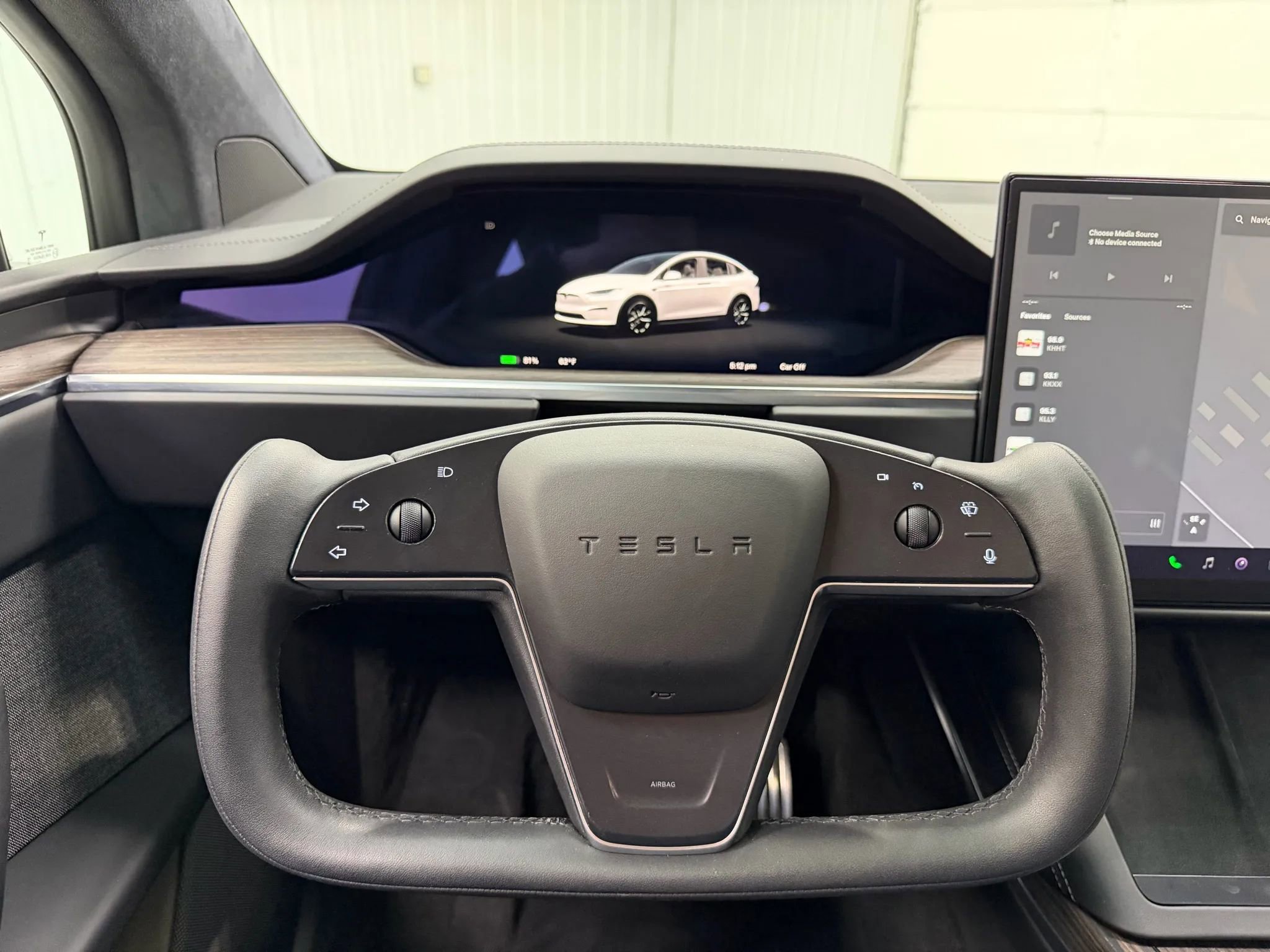Used 2023 Tesla Model X image 27
