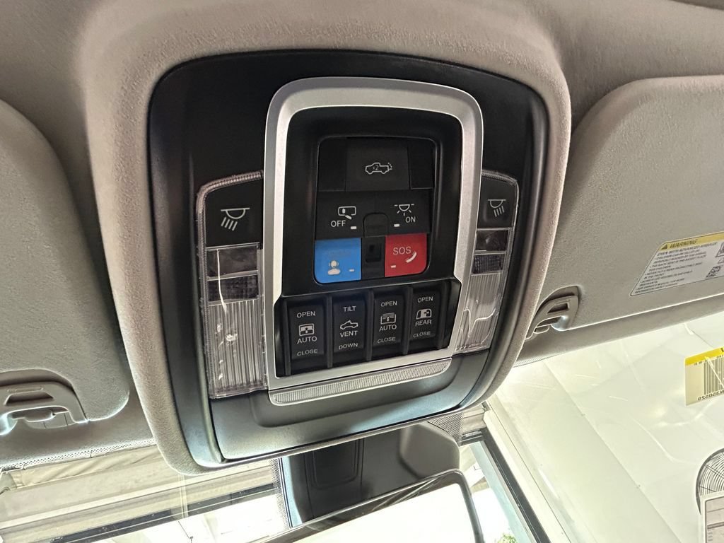 New 2026 RAM 1500 Tungsten AWD/4WD image 24