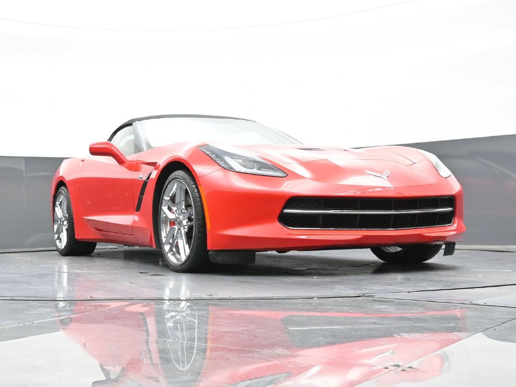 Used 2015 Chevrolet Corvette Stingray Convertible w/ 2LT Preferred Equipment Group RWD image 28