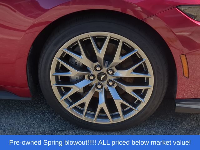 Used 2025 Ford Mustang GT Premium RWD image 15
