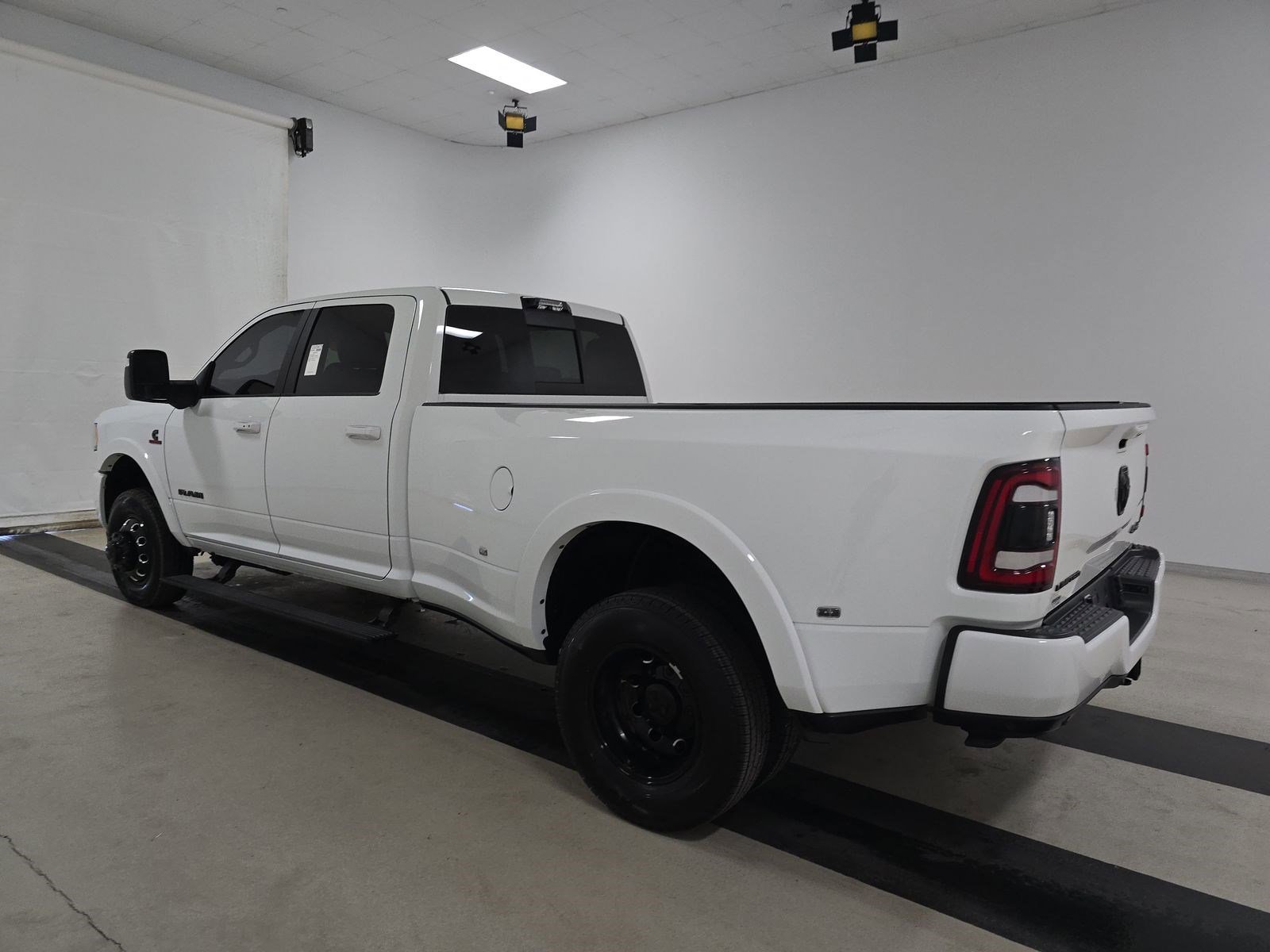 Used 2024 RAM 3500 Limited w/ Night Edition image 7