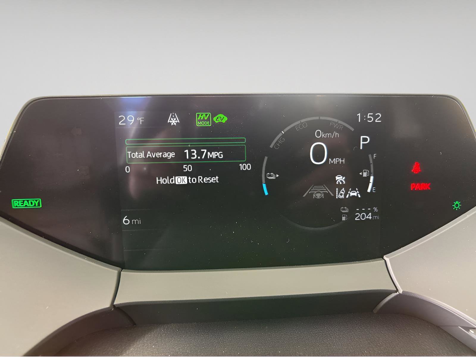 New 2026 Toyota Prius Plug-In Hybrid image 4