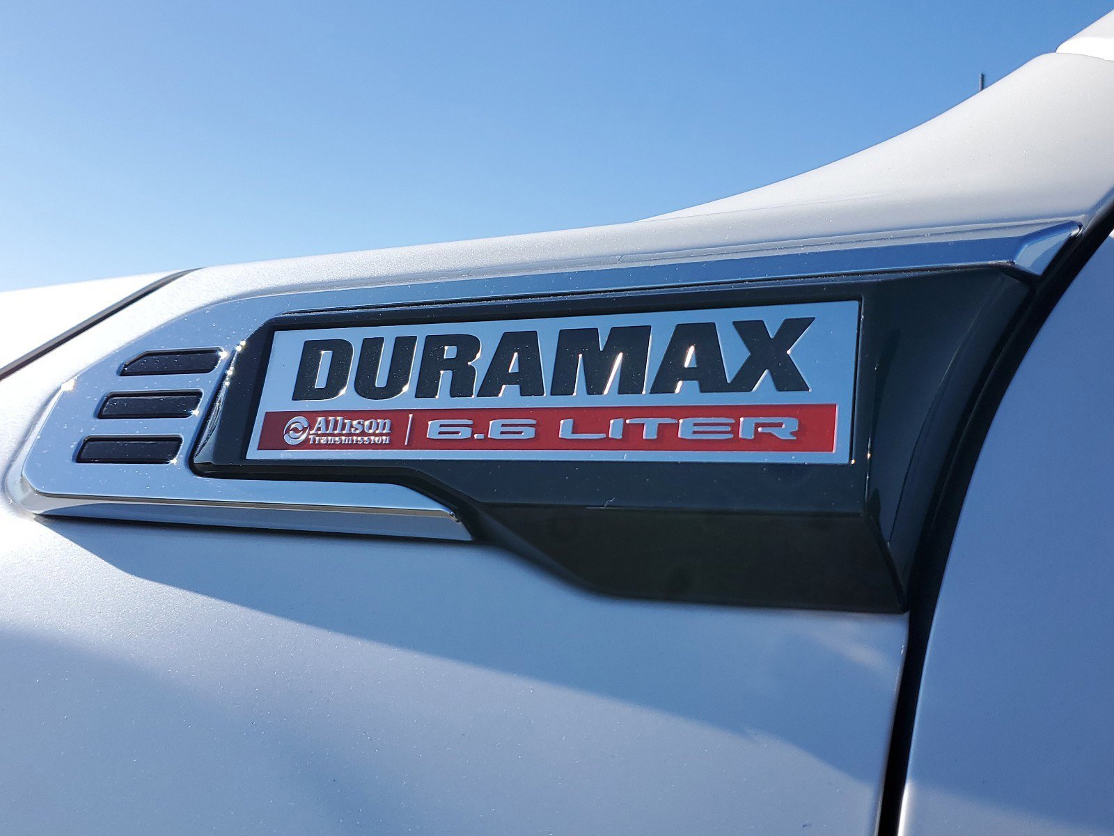 New 2025 GMC Sierra 2500 SLT w/ SLT Convenience Package image 5