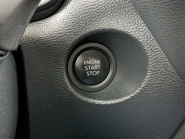 Used 2024 Toyota Corolla Cross LE image 22