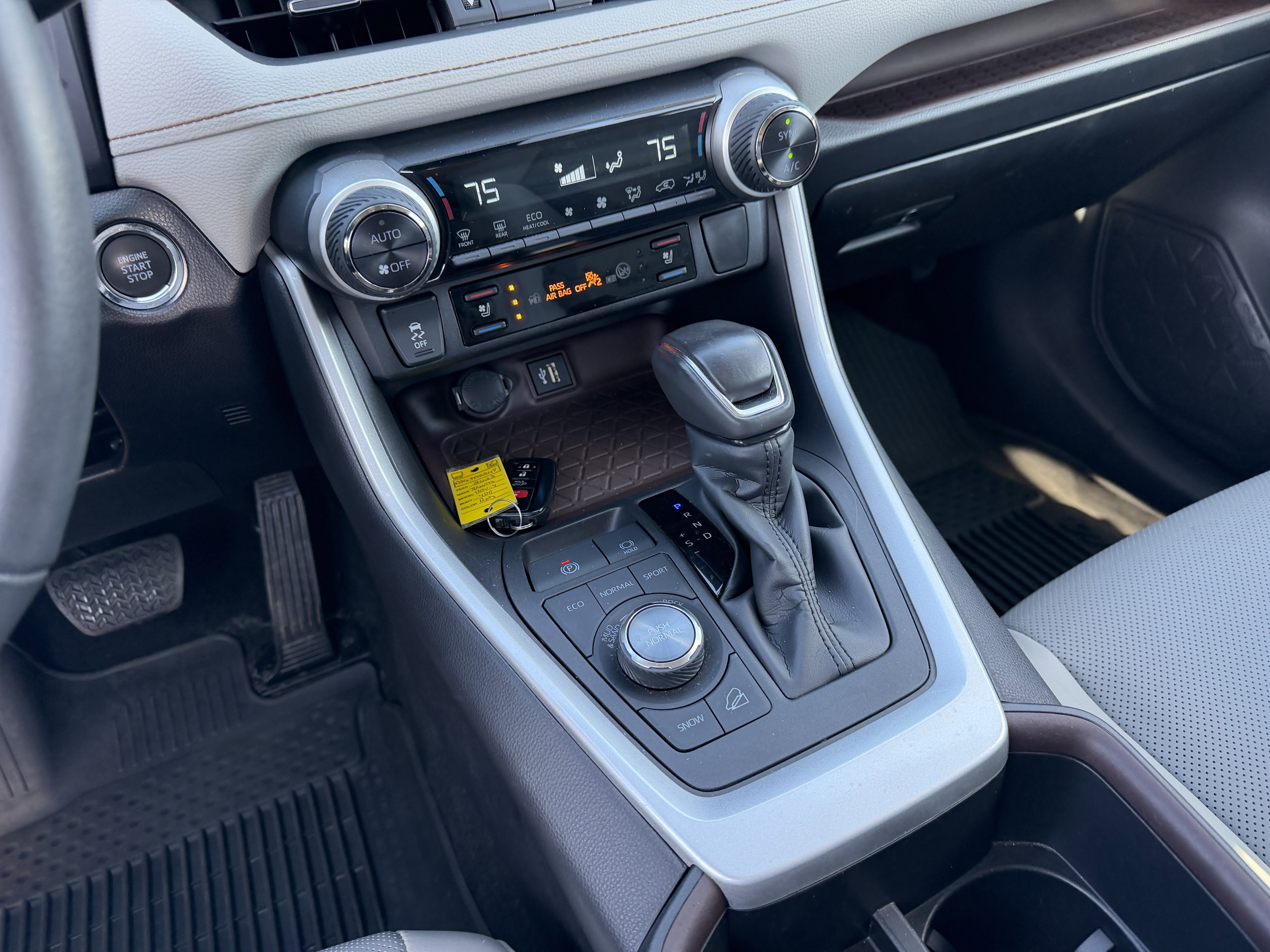 Used 2023 Toyota RAV4 Limited w/ Limited Grade Weather Package image 19