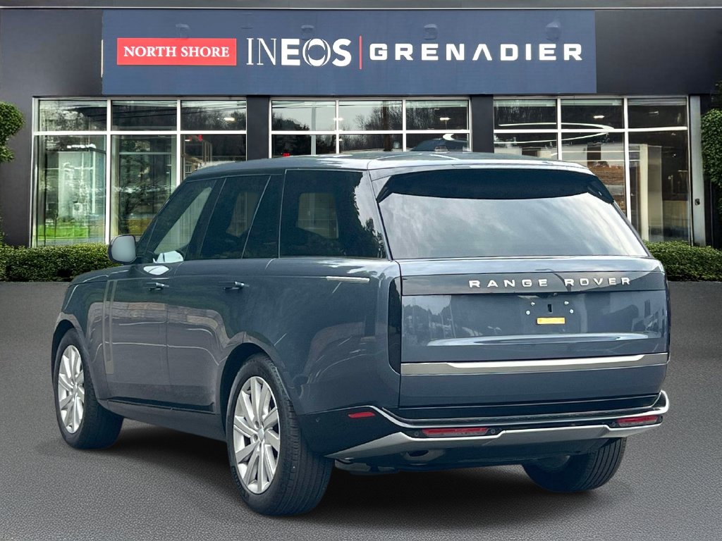 Used 2024 Land Rover Range Rover SE AWD/4WD image 5