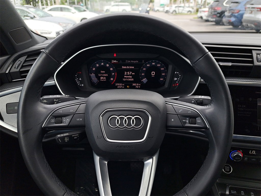 Used 2023 Audi Q3 2.0T Premium Plus w/ Premium Plus Package image 8