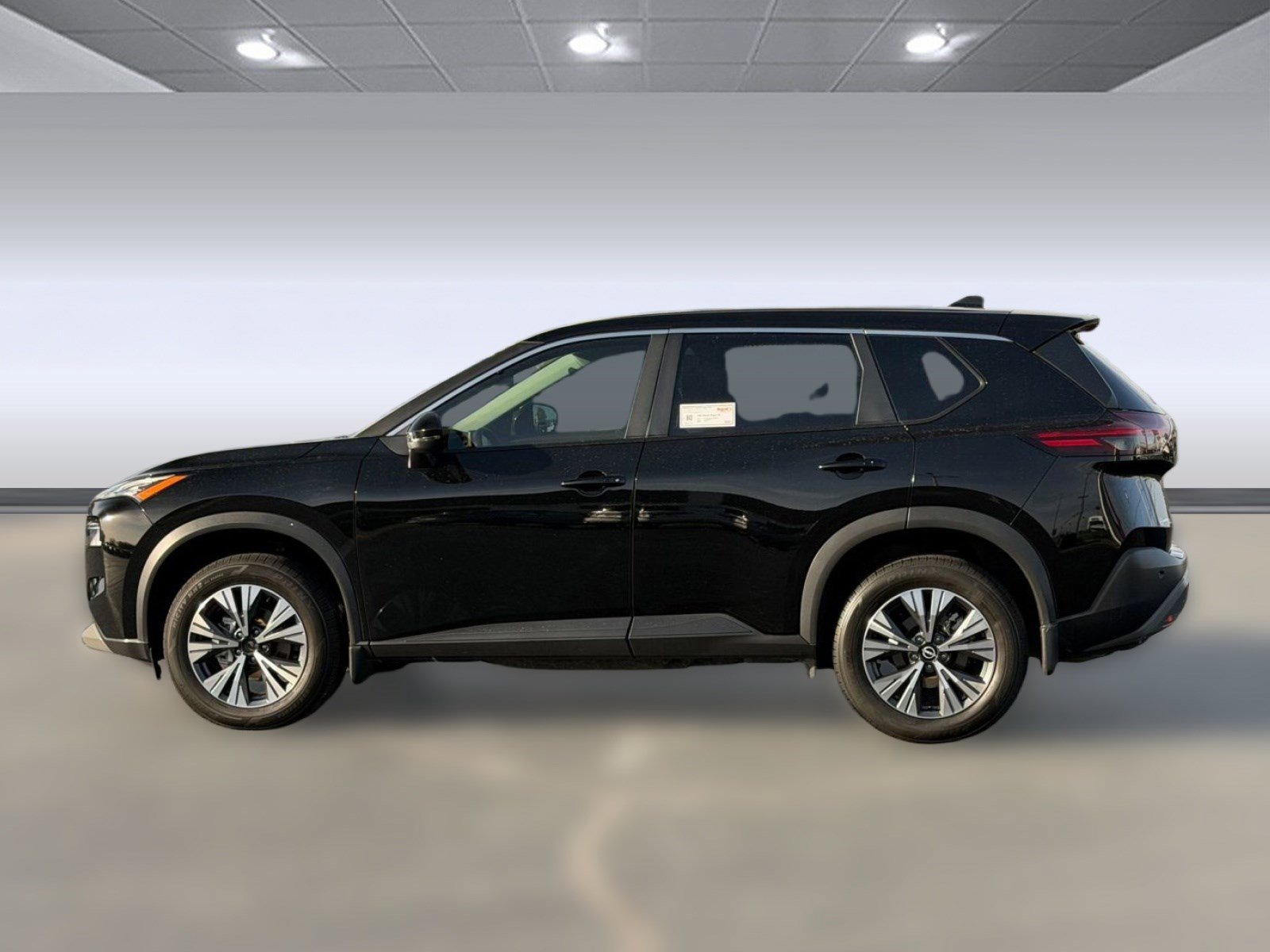 Certified 2022 Nissan Rogue SV image 2