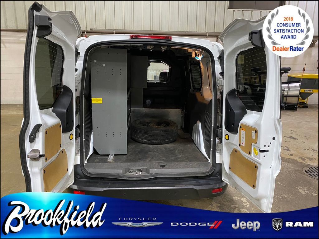 Used 2023 Ford Transit Connect XLT image 13