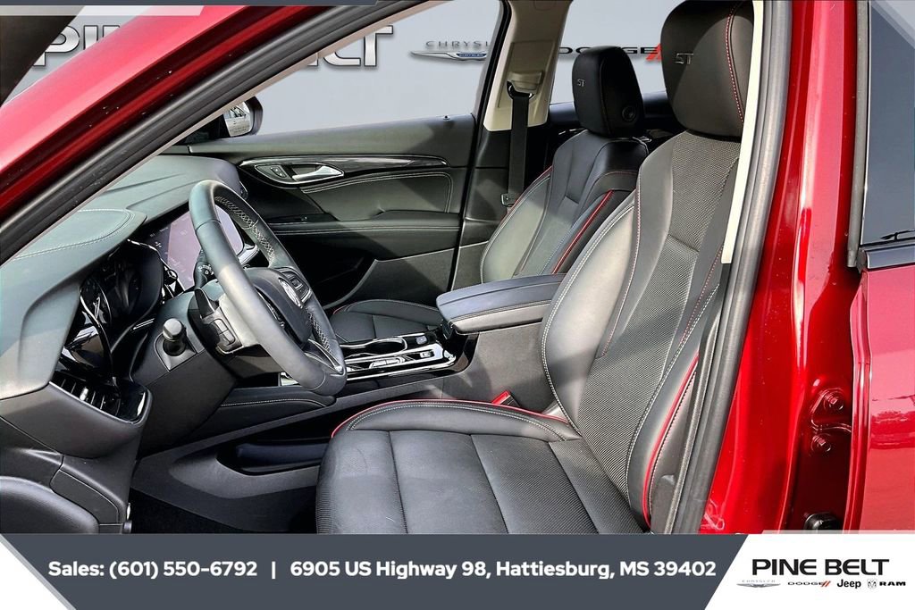 Used 2023 Buick Envision Essence w/ Sport Touring Package image 18