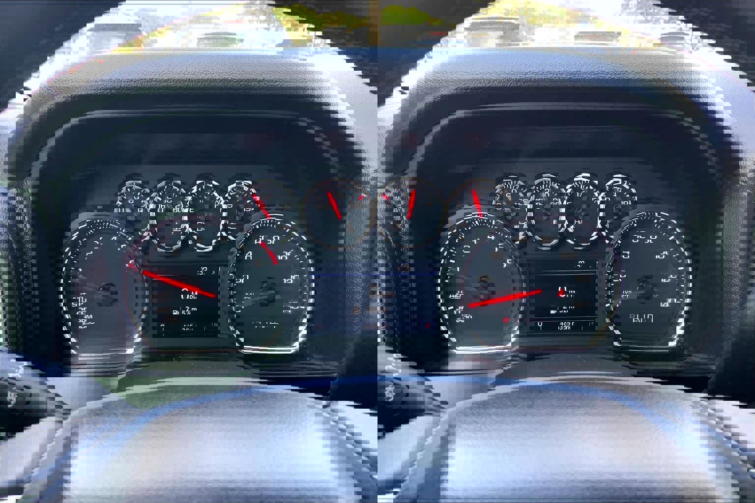 Used 2021 Chevrolet Silverado 1500 LT image 24