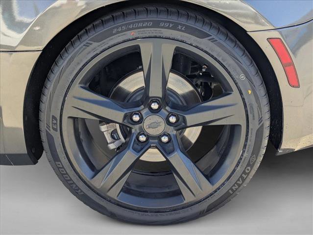 Used 2018 Chevrolet Camaro LT w/ RS Package image 23
