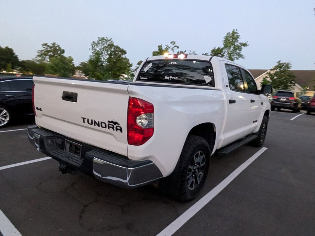 Used 2020 Toyota Tundra SR5 w/ SR5 Upgrade Package AWD/4WD image 7