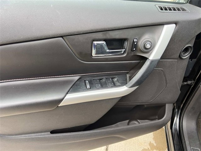 Used 2014 Ford Edge SEL w/ Equipment Group 205A image 16