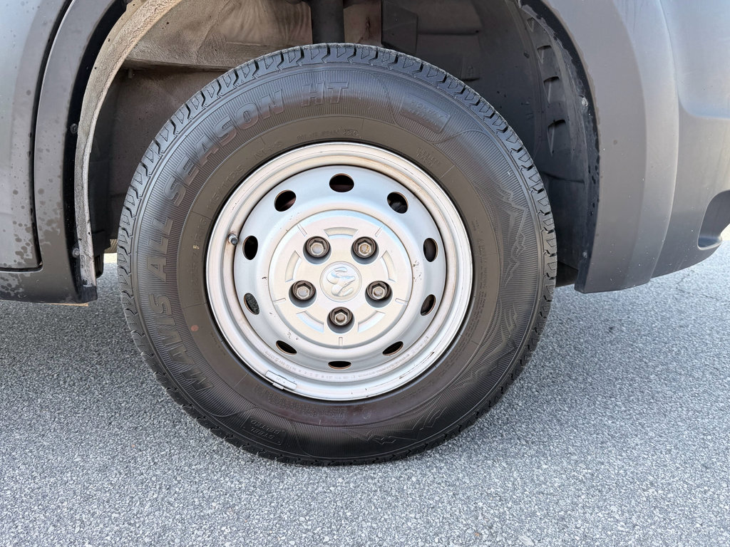 Used 2020 RAM ProMaster 2500 FWD image 32