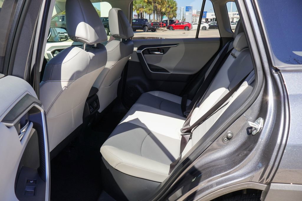 Used 2025 Toyota RAV4 Limited w/ Advanced Technology Package image 10