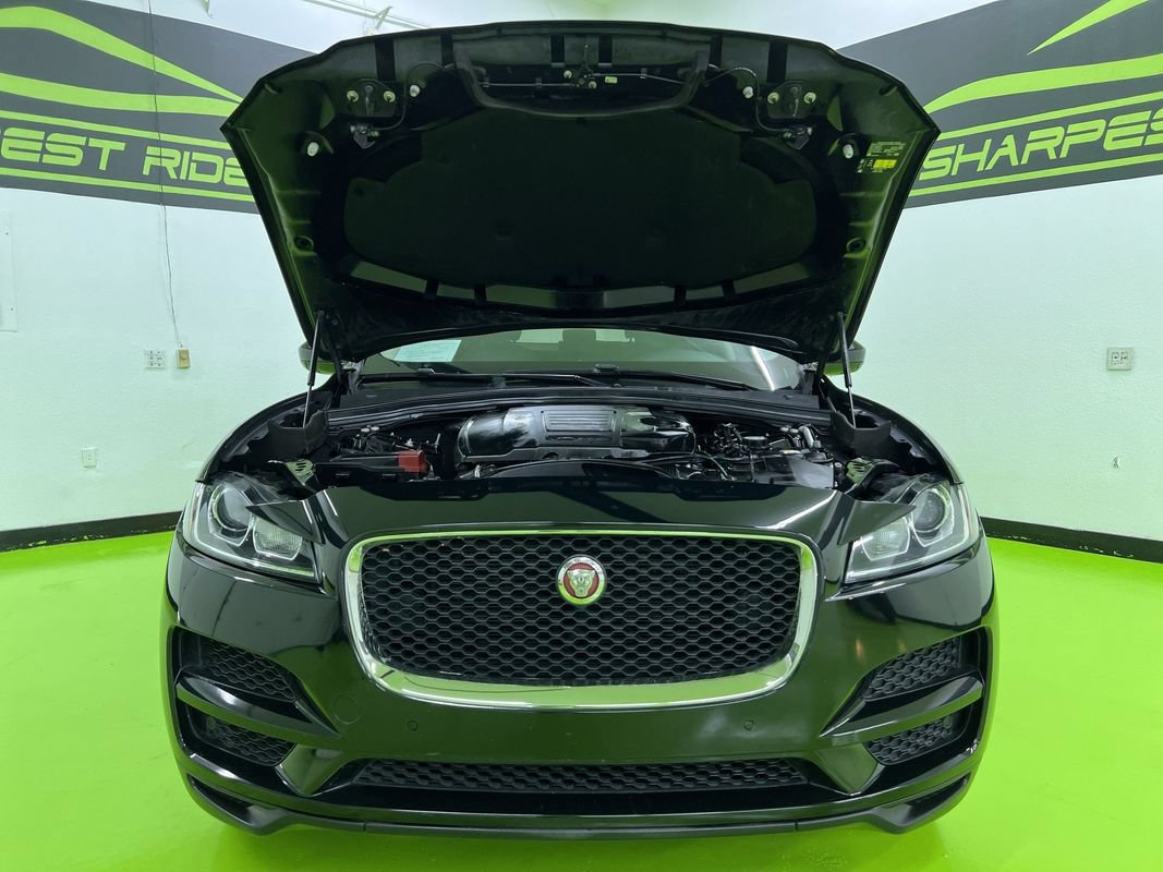 Used 2020 Jaguar F-PACE Premium AWD/4WD image 4