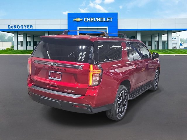 Used 2021 Chevrolet Suburban RST w/ Luxury Package AWD/4WD image 9