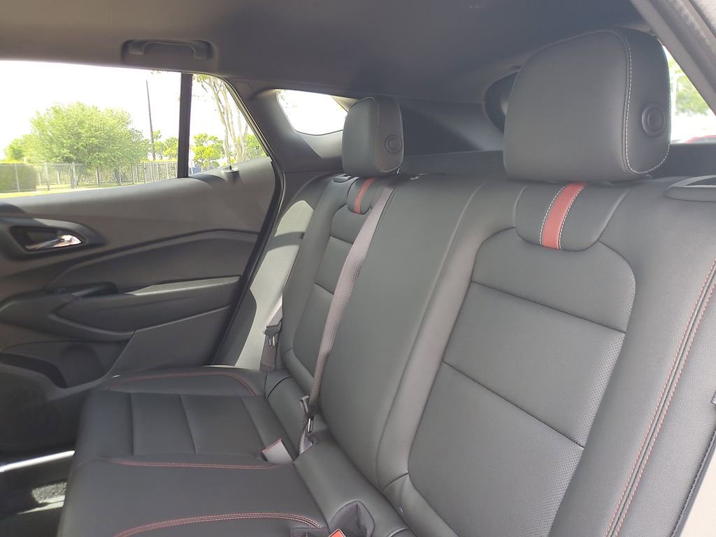 New 2026 Chevrolet Trax RS image 9