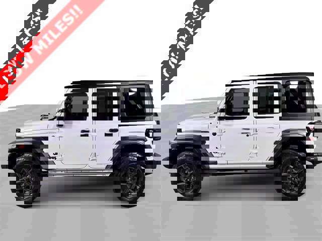 Used 2024 Jeep Wrangler Sport S image 5