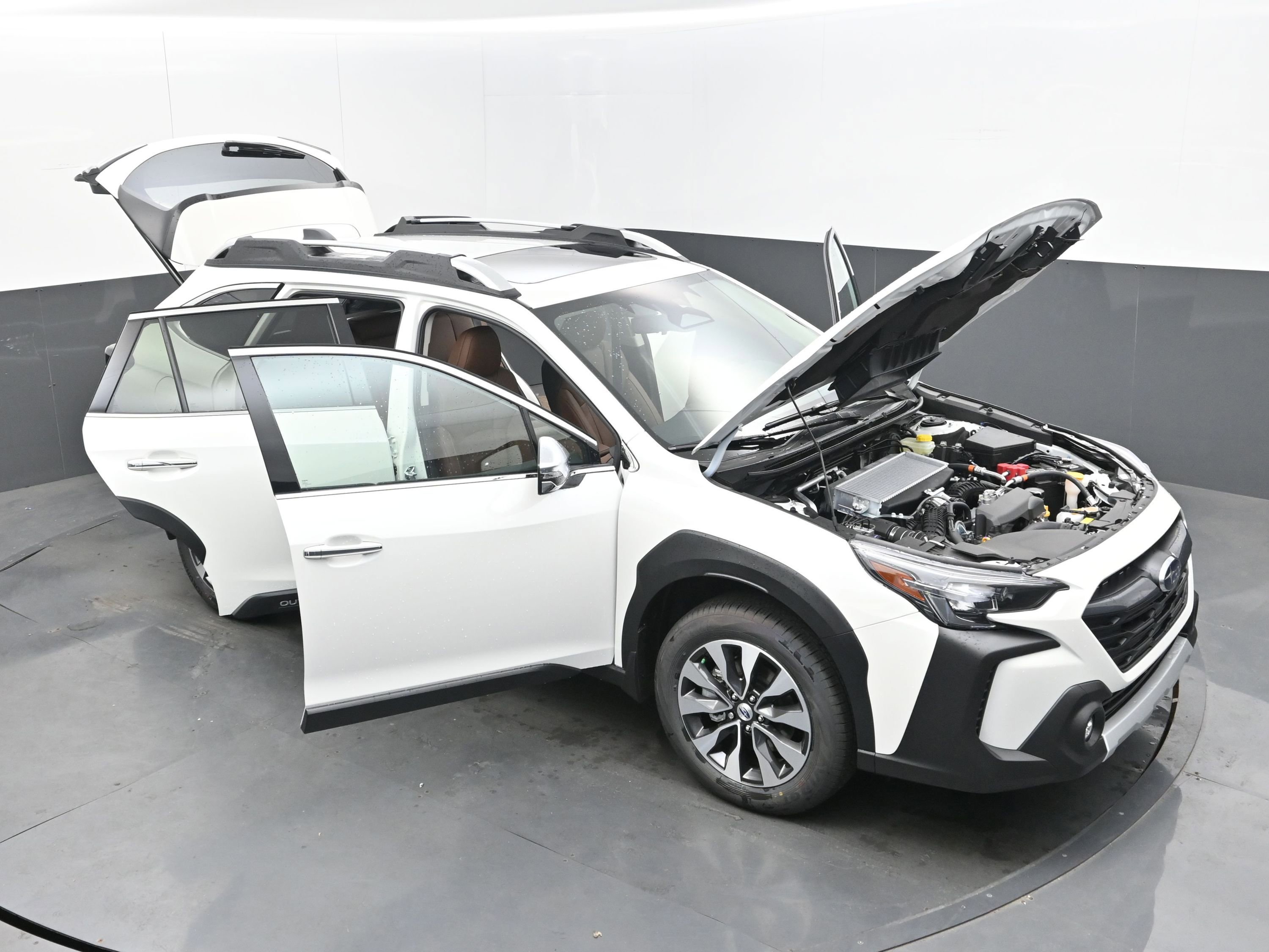 New 2025 Subaru Outback Touring XT image 38