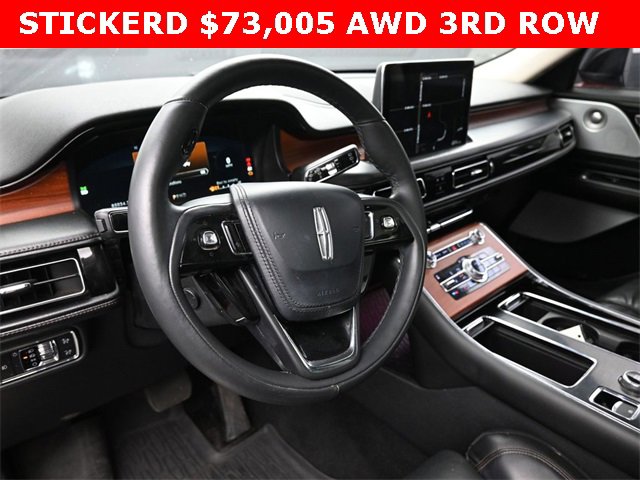 Used 2020 Lincoln Aviator Reserve w/ Equipment Group 202A image 13