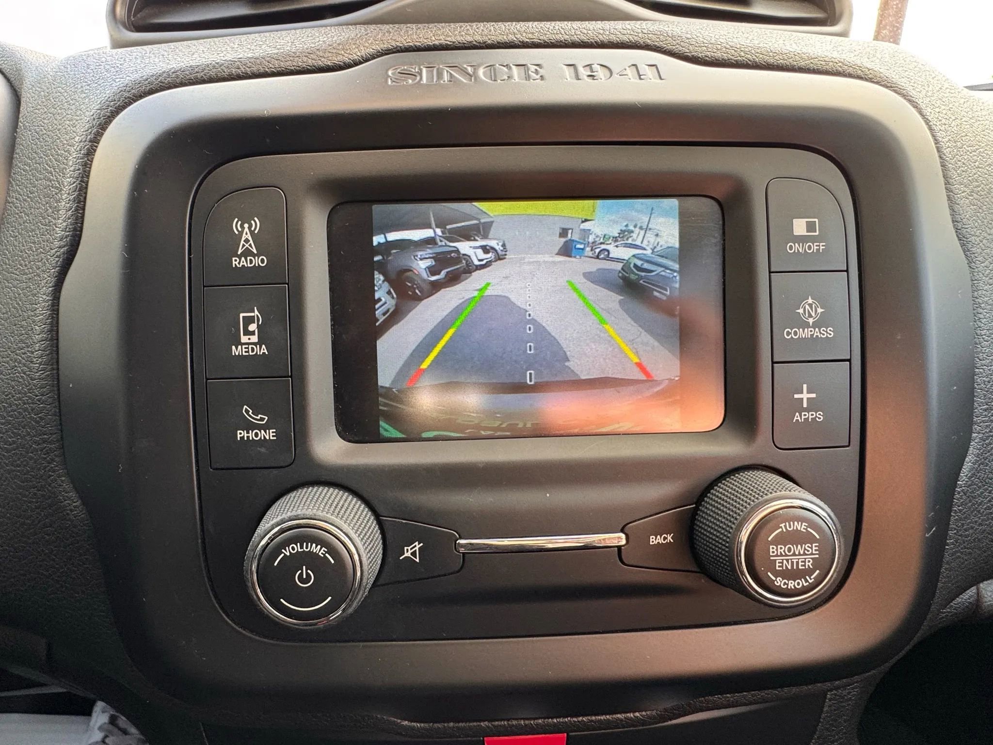 Used 2016 Jeep Renegade Trailhawk image 26