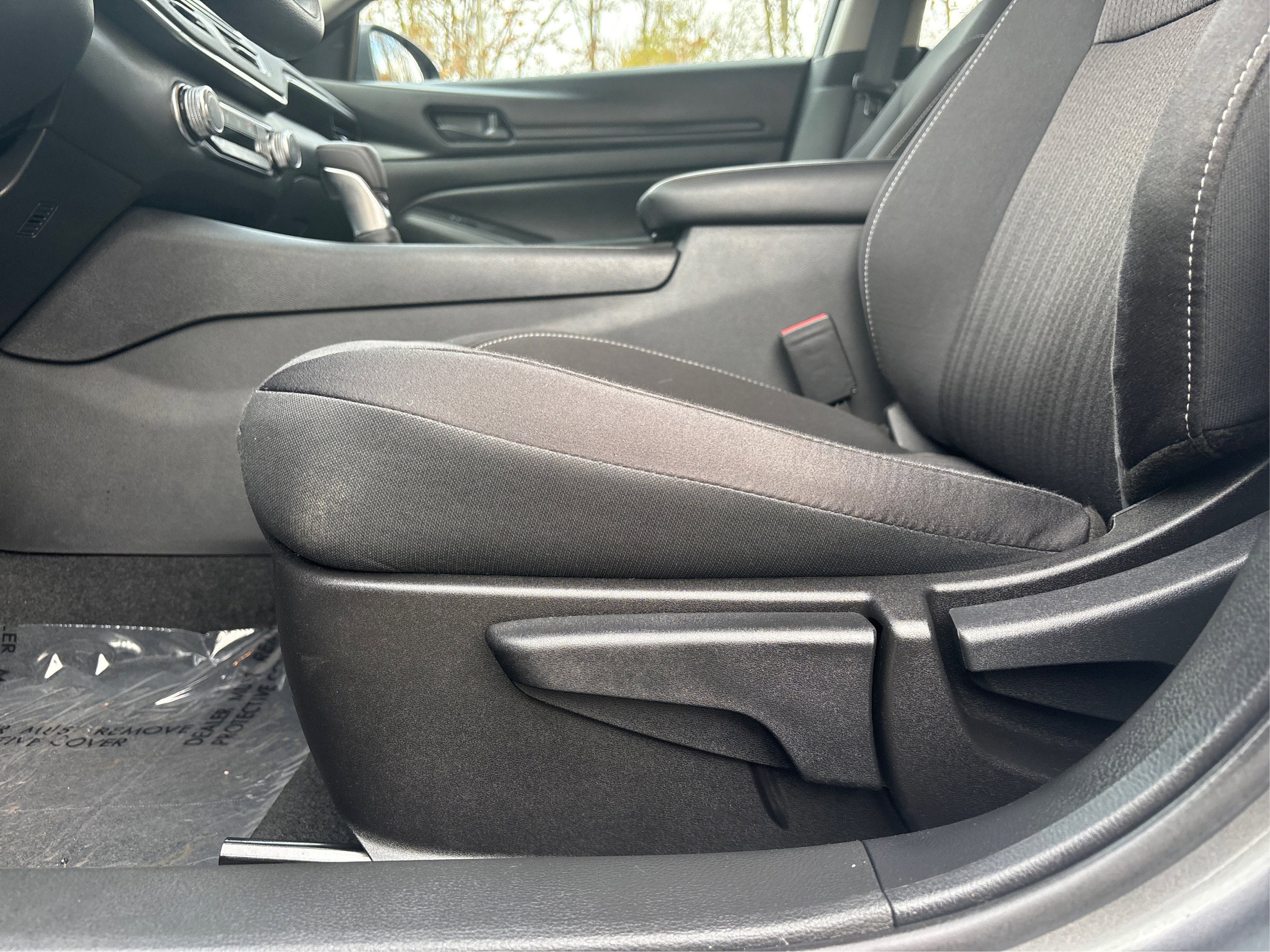 Used 2025 Nissan Altima 2.5 S image 22