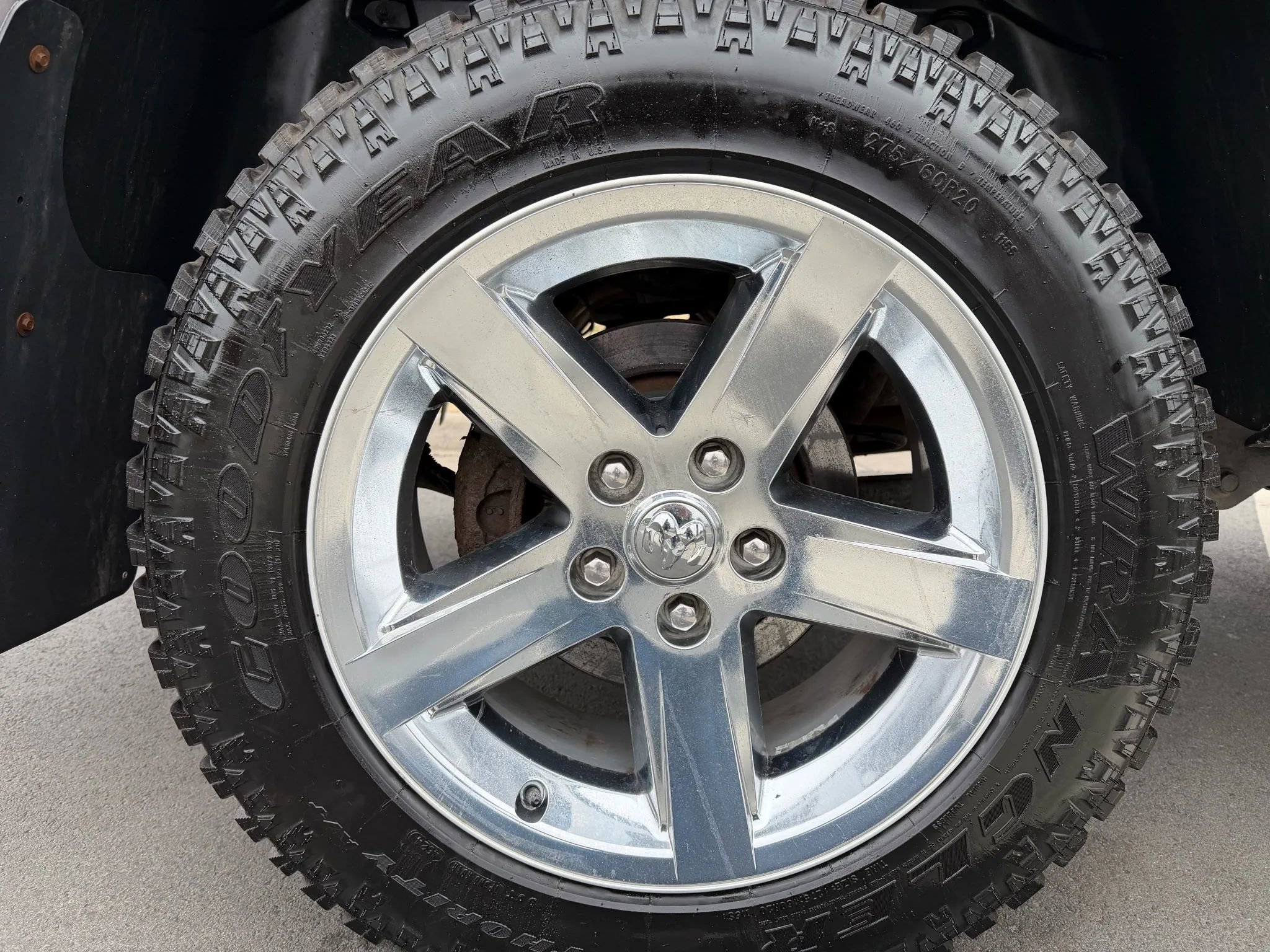 Used 2017 RAM 1500 Express image 38