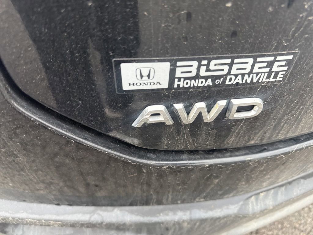 Used 2024 Honda Pilot Touring image 16