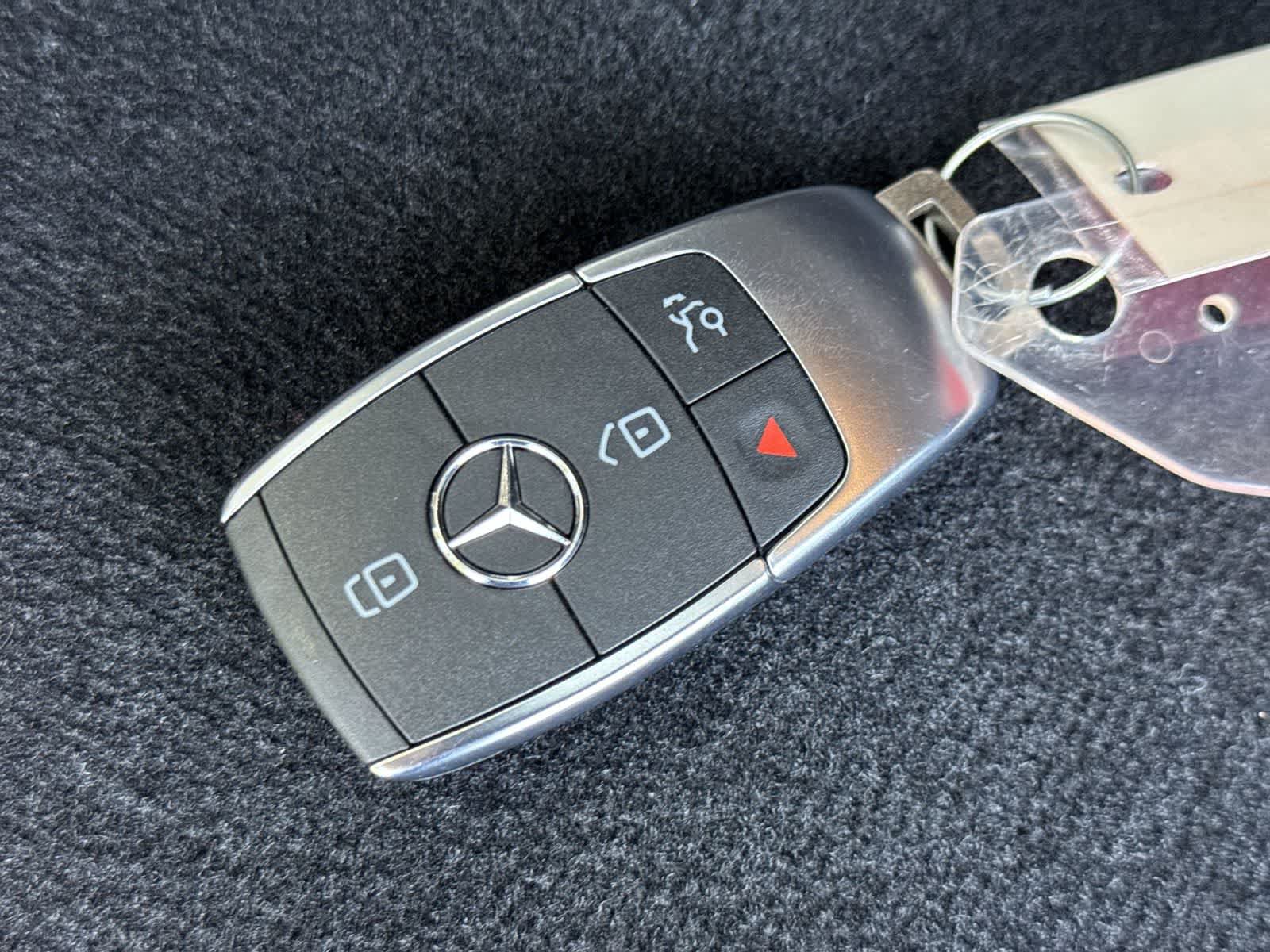 Used 2024 Mercedes-Benz GLE 450 4MATIC image 42