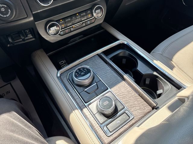 Used 2019 Ford Expedition Limited image 28
