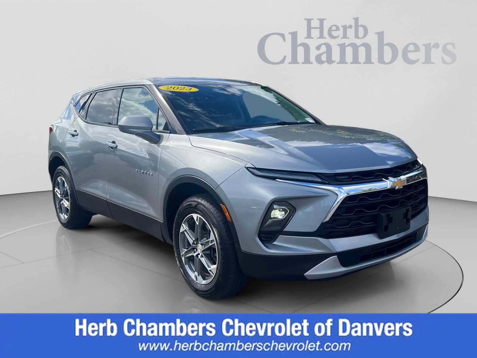 Used 2023 Chevrolet Blazer LT AWD/4WD image 1