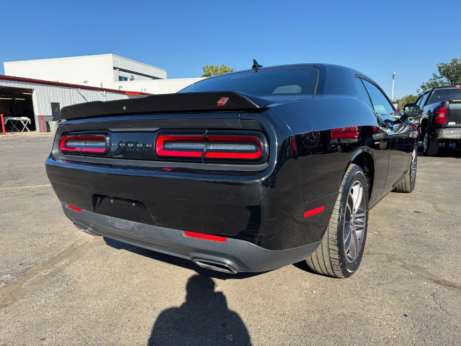 Used 2019 Dodge Challenger SXT w/ Cold Weather Group image 5