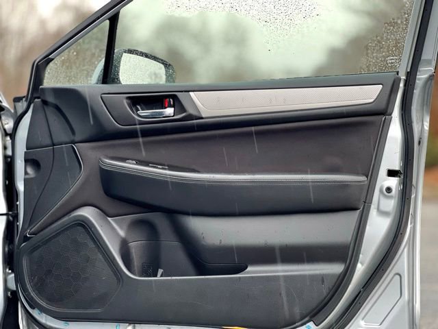 Used 2015 Subaru Legacy 2.5i Premium w/ Moonroof Package image 19