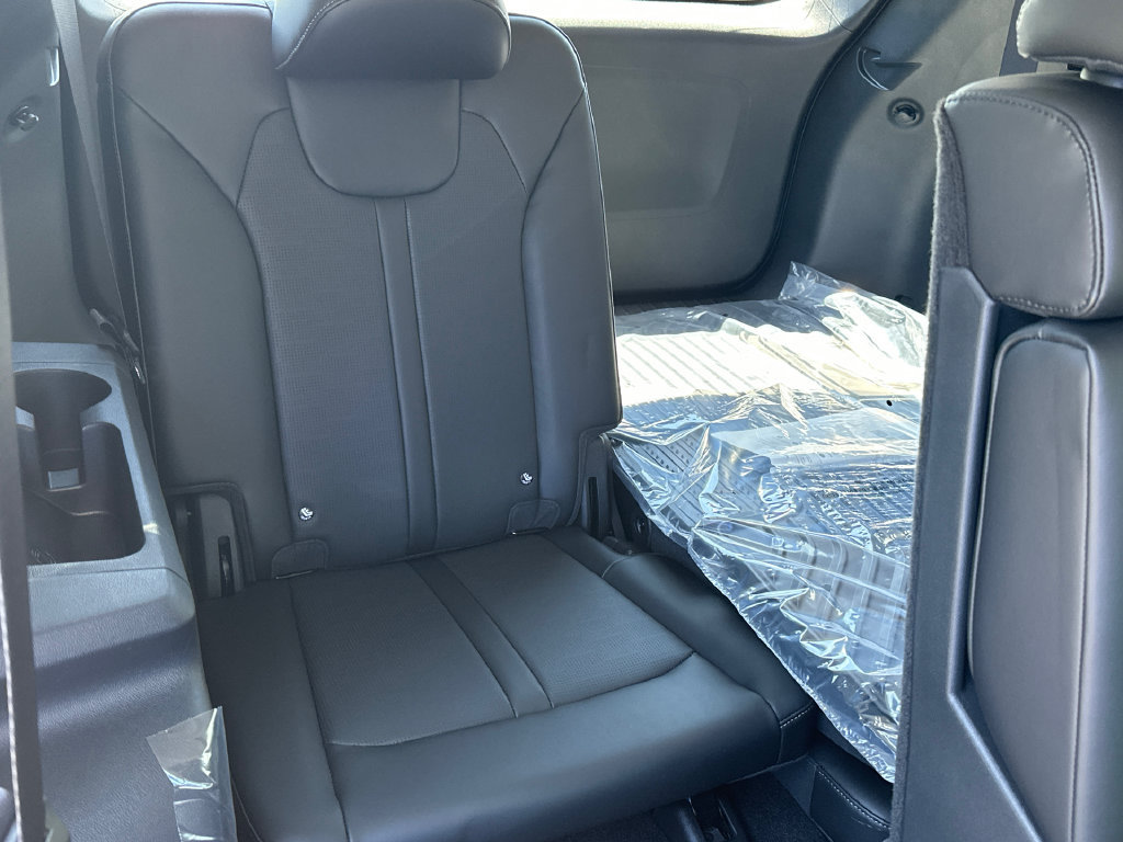 New 2026 Kia Sorento S AWD/4WD image 14