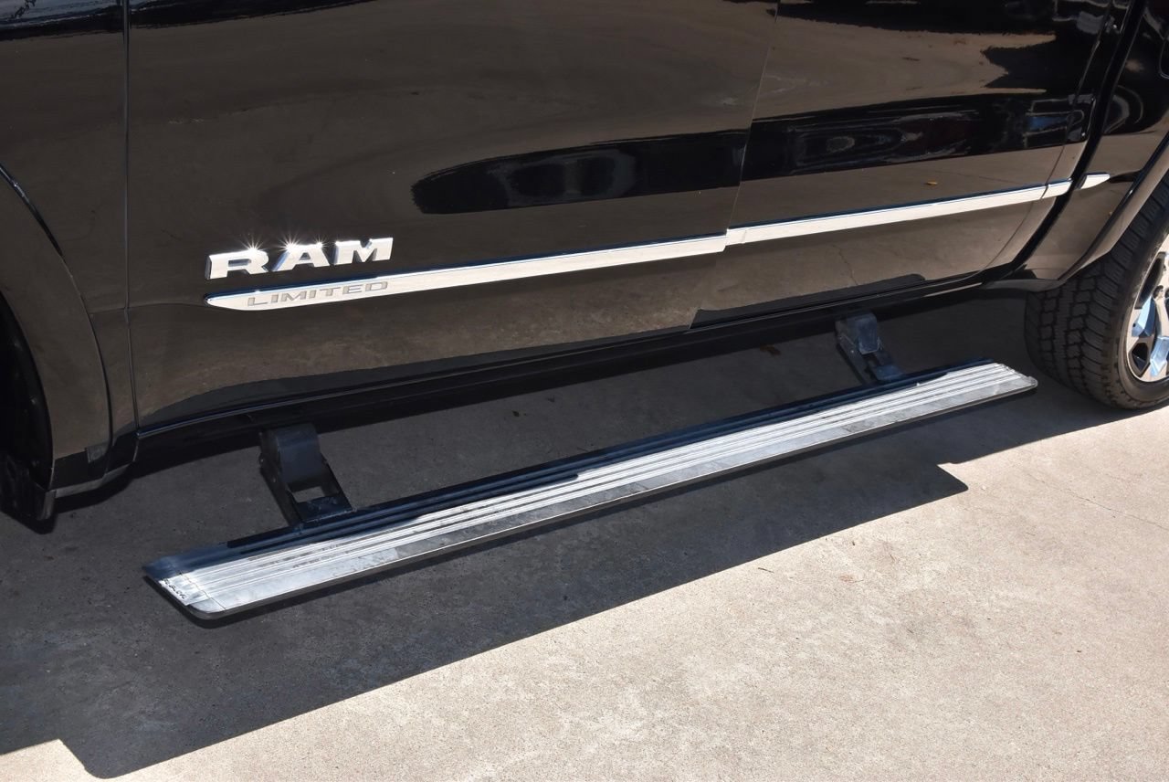 Used 2019 RAM 1500 Limited AWD/4WD image 37
